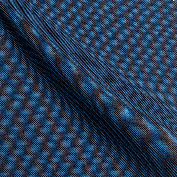 Blauer Dreiteiler aus 100% Schurwolle